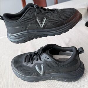 VIONIC WOMENS WALK MAX SNEAKERS